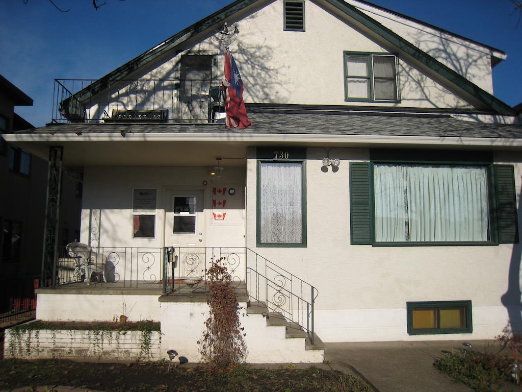 Kelowna Okanagan Lake Hostel Esterno foto