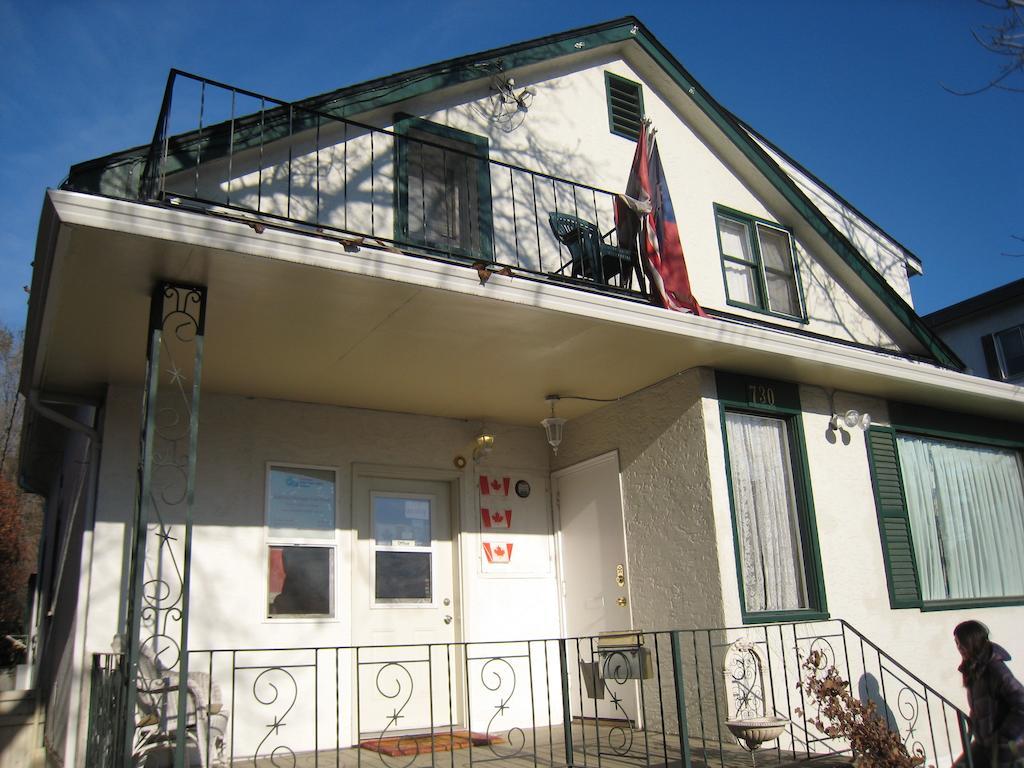 Kelowna Okanagan Lake Hostel Esterno foto